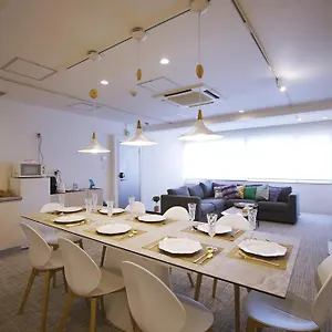 big-room-guest-house.hotels-osaka.net/